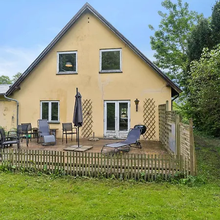 Cozy In Rodvig Stevns Lille Heddinge